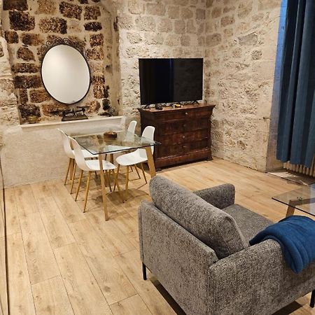 Le Beffroi Aparthotel Tournon-dʼAgenais Exterior foto