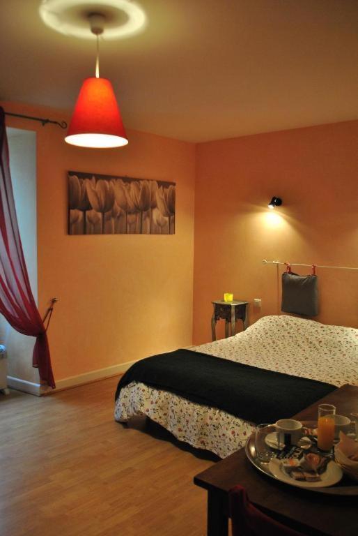 Le Beffroi Aparthotel Tournon-dʼAgenais Exterior foto