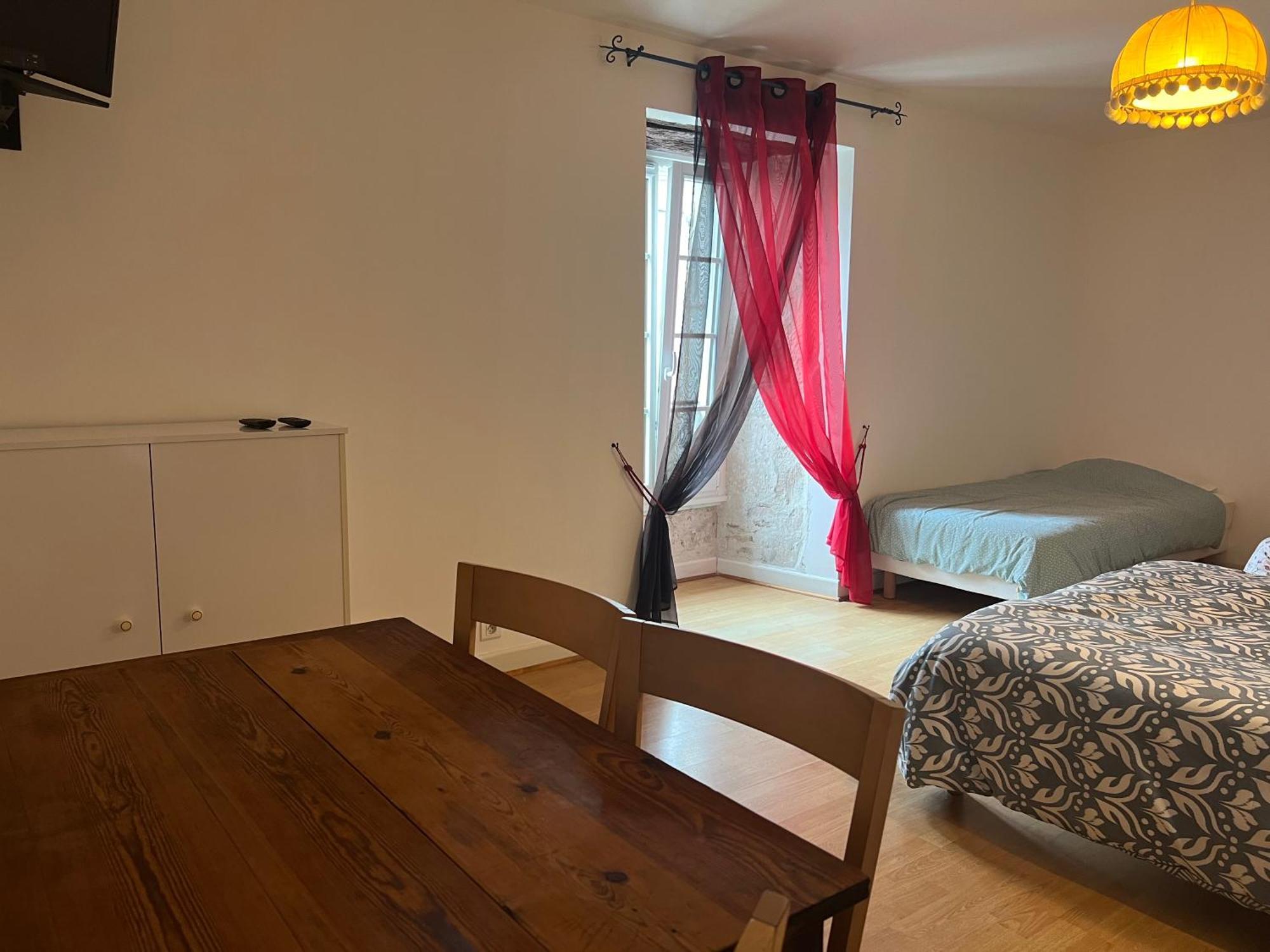 Le Beffroi Aparthotel Tournon-dʼAgenais Exterior foto